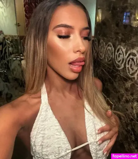 Kenzie Brooke OnlyFans Thumbnail #t3UbcQqI06