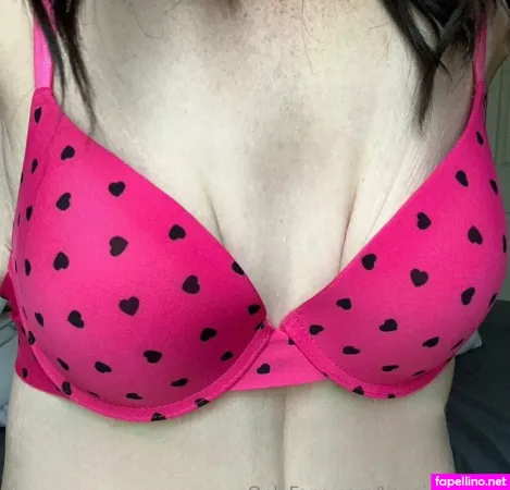 Kenzieekisses OnlyFans Thumbnail #1Q207W2lQ0