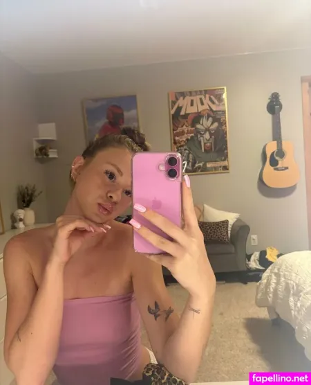 Kenziesmithh OnlyFans Thumbnail #HtlKcVsGDN