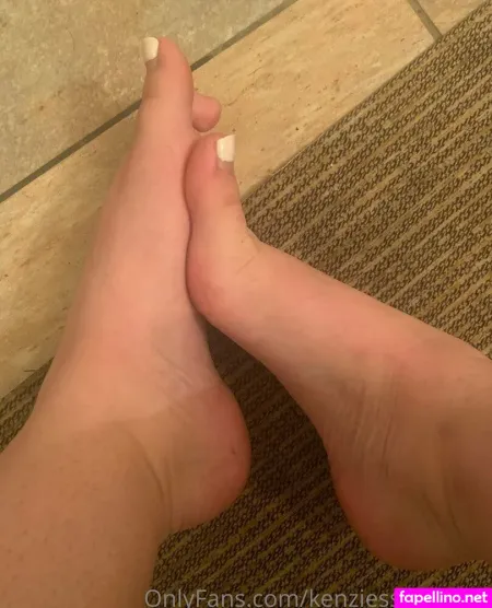 Kenziessmallfeet OnlyFans Thumbnail #4nmPXPjPHy