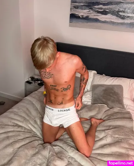 Kenzleexx OnlyFans Thumbnail #1EYwnxYmoN