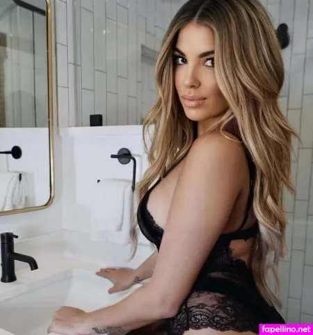 Kerri Ann Robberts OnlyFans Thumbnail #W15Kwbpxac