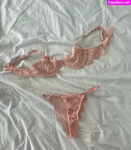 Kerrisky OnlyFans Thumbnail #YjirTWTEhe