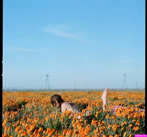 Kerry Bishe OnlyFans Thumbnail #9oB3uHbiAI