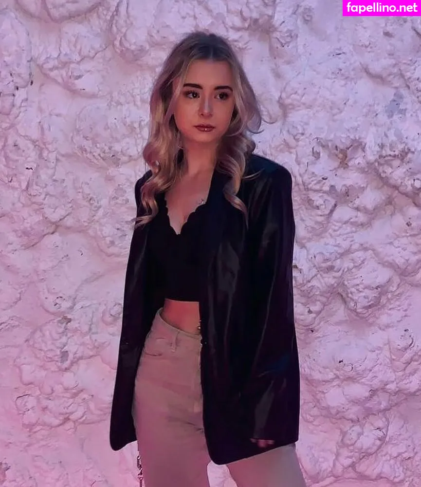 kerry_ingram Nude Leaked OnlyFans Photo #b8yBQujoau
