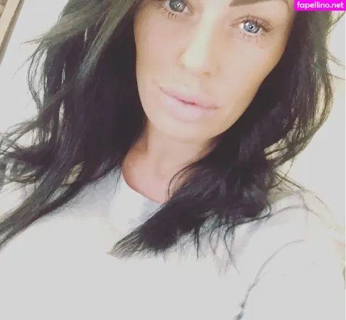 Kerrylouise Xxx OnlyFans Thumbnail #3xhSnfeqeH