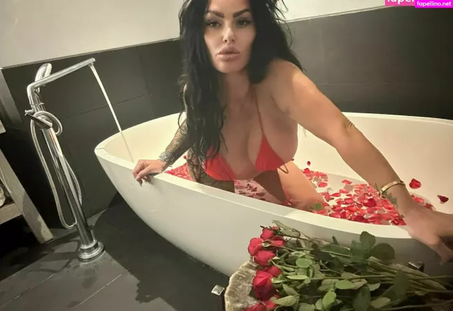 Kerrylouise Xxx OnlyFans Thumbnail #7DYOf4B6ij