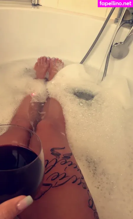 Kerrylouise Xxx OnlyFans Thumbnail #p8MXXWDfFy