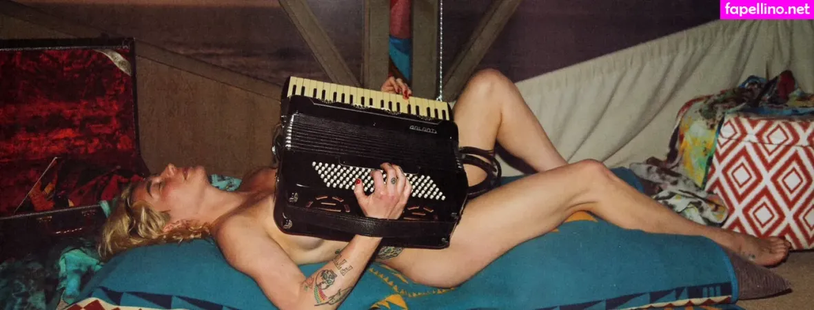 Kesha OnlyFans Thumbnail #icdgLaRjB8