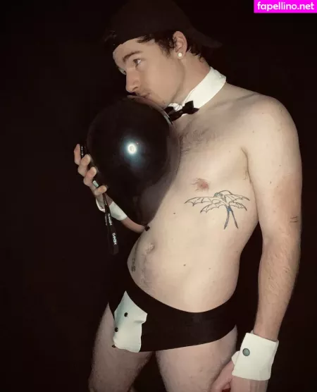 Kevinkiznerxxx OnlyFans Thumbnail #RDpldibWPq