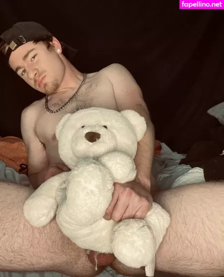 Kevinkiznerxxx OnlyFans Thumbnail #f6ovjaXm84