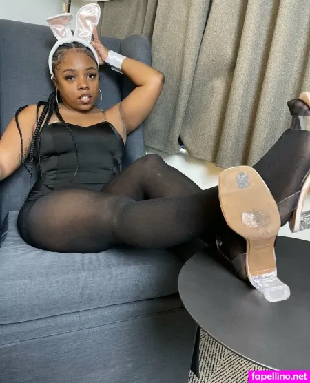 Keys2yoursole OnlyFans Thumbnail #m6usskEuXB