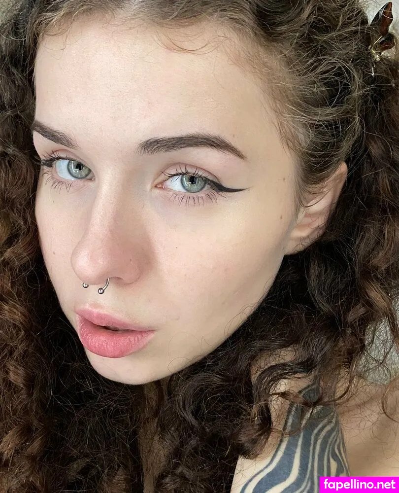 brazzkeysi, keysi_purple Nude Leaked OnlyFans Photo #tx9D097R0M