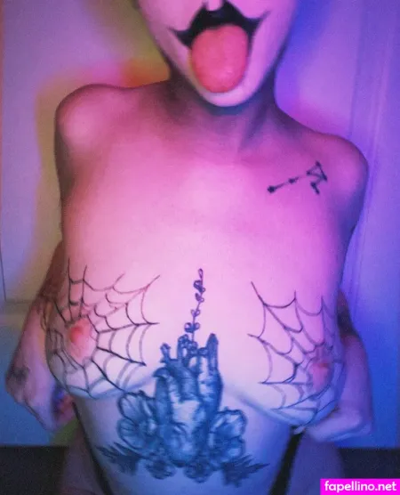 Kezmoefree OnlyFans Thumbnail #0vjf8dhSju