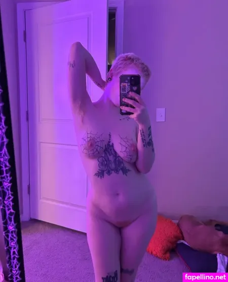 Kezmoefree OnlyFans Thumbnail #8u4VTgflxr