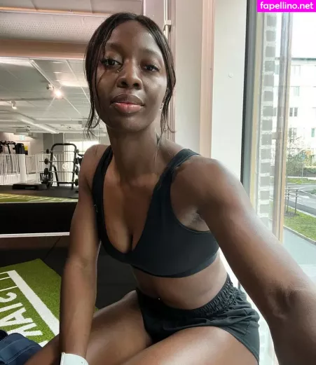 Khaddi Sagnia OnlyFans Thumbnail #YmBOABm4XW