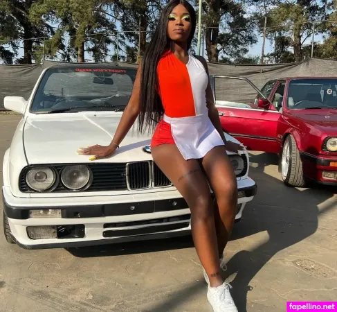 Khadija Sibiya OnlyFans Thumbnail #8ERYLPq7TC