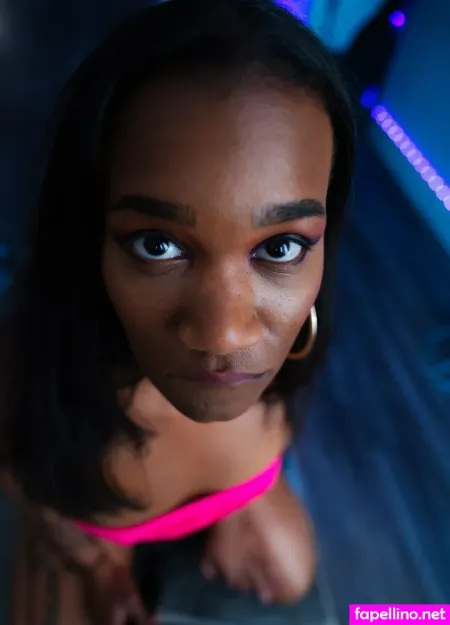 Khamiya Rose OnlyFans Thumbnail #YfzoRBme64