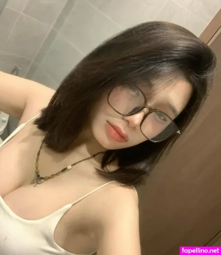 Khanh Linh OnlyFans Thumbnail #TzRn3hQtgs