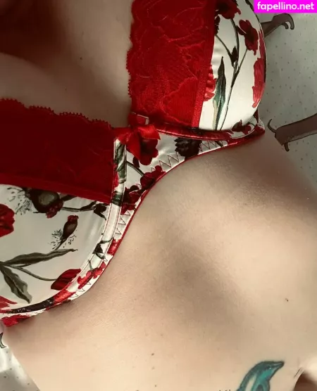 Khariscurves OnlyFans Thumbnail #DA19JcdXE1