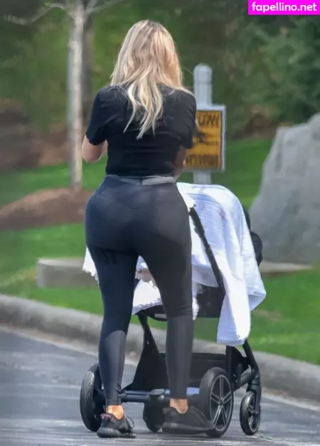 Khloe Kardashian OnlyFans Thumbnail #yLCI1nXNJj