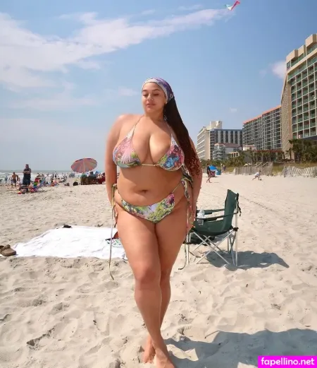 Khloe Katera OnlyFans Thumbnail #J6msPCkwaq