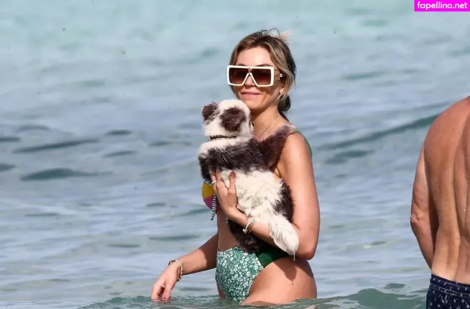 Khloe Terae OnlyFans Thumbnail #4wirLetAxA