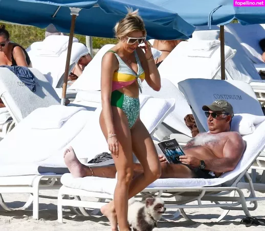 Khloe Terae OnlyFans Thumbnail #FC32tV2JxZ