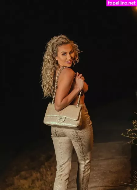 Khloe Terae OnlyFans Thumbnail #NxVc5El9qO