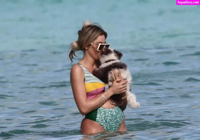 Khloe Terae OnlyFans Thumbnail #YzBQcSd0Bj