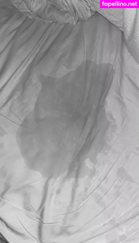 Khloe38kk OnlyFans Thumbnail #uKa5ZqbHOj