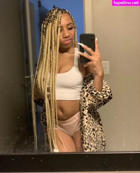 Khloea Marie OnlyFans Thumbnail #D15h7HzZCQ