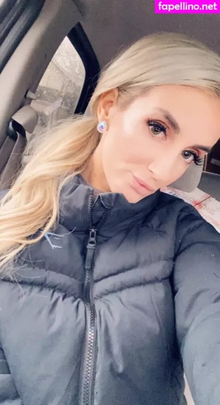 Khloeefree OnlyFans Thumbnail #amSdm0bHCB