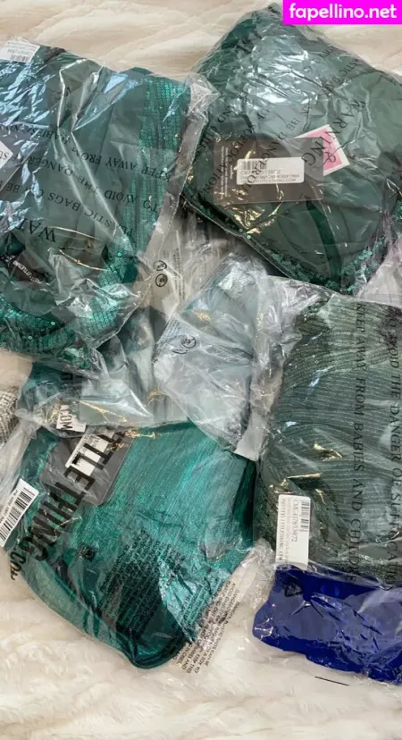 Khloeefree OnlyFans Thumbnail #cfhUVZO6am