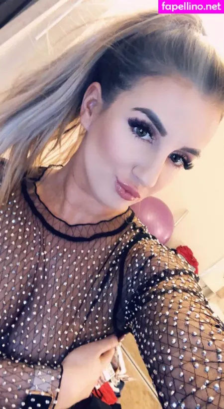 Khloeeluca OnlyFans Thumbnail #B8vj2GLMxH