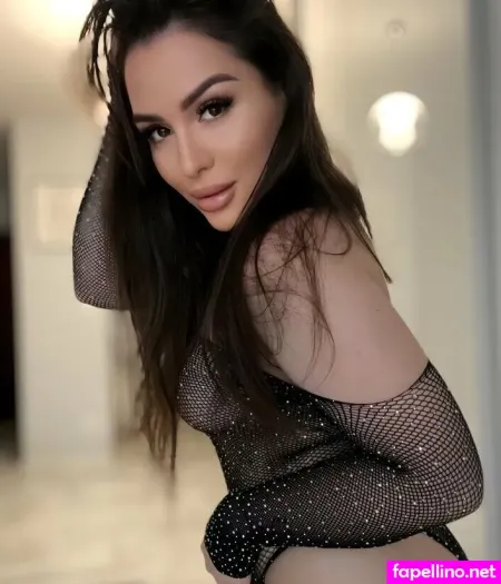 Khloefeline Of OnlyFans Thumbnail #Rz2FaVl4E2