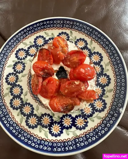 Khloekapri OnlyFans Thumbnail #1TLBFM0ta9