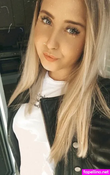 Kia Rey OnlyFans Thumbnail #XYRBndlSHl