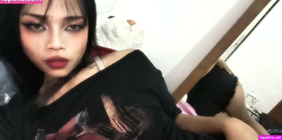 Kiaaaxx OnlyFans Thumbnail #6y0bT9pAyV