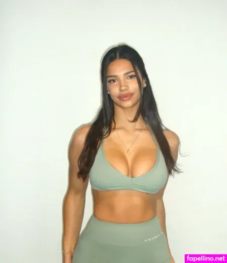 Kiana Dufour OnlyFans Thumbnail #dQRwwwdsPC