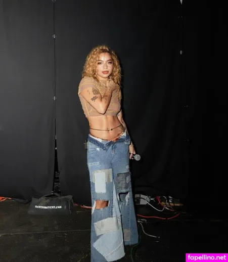 Kiana Lede OnlyFans Thumbnail #A8NwMzM0Ip