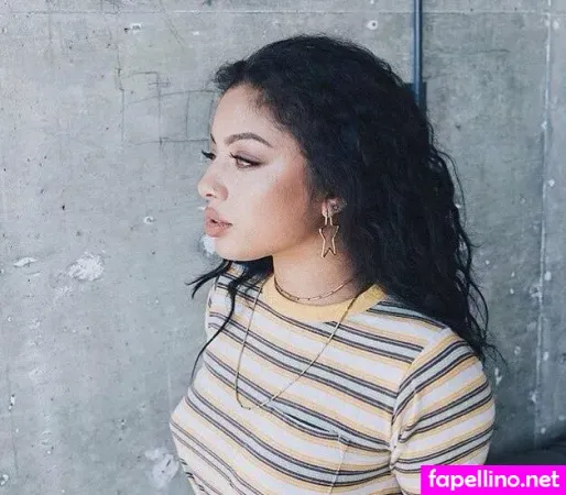 Kiana Lede OnlyFans Thumbnail #Knp0kuSRE4