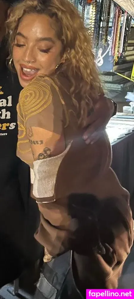 Kiana Lede OnlyFans Thumbnail #U0Yh2G9Usz