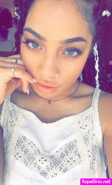 Kiana Lede OnlyFans Thumbnail #jBnCAHPbIJ