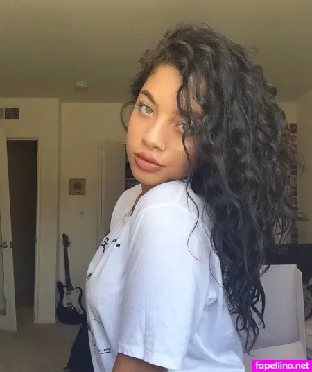 Kiana Lede OnlyFans Thumbnail #q0ZJeCzYhi