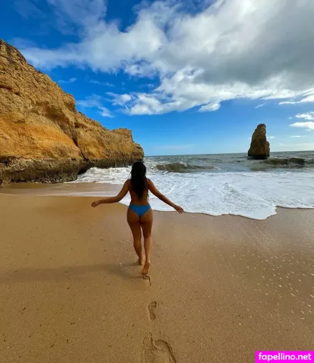 Kiana OnlyFans Thumbnail #r44sPUCwCE