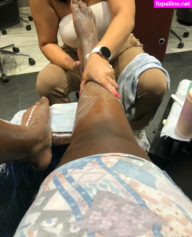 kianakakez, saturnflows Nude Leaked OnlyFans Photo #UAJilmMgtu