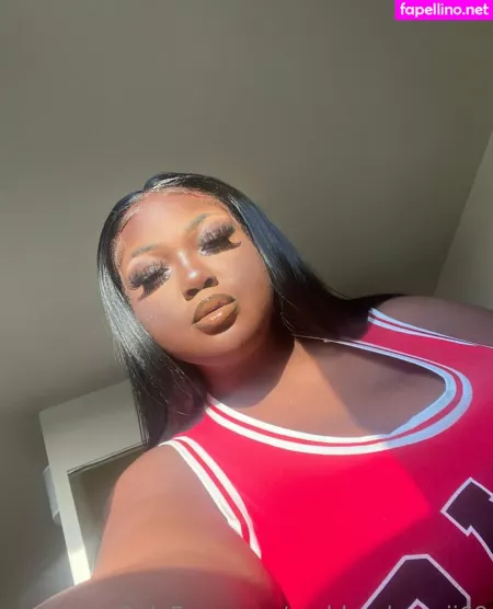 Kianakakez OnlyFans Thumbnail #owcvA4ey1v