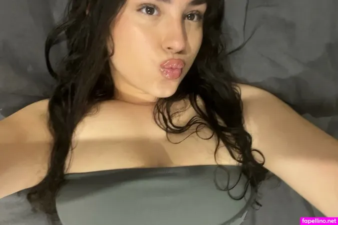 Kiara Aroha OnlyFans Thumbnail #qBEPxOXEUg