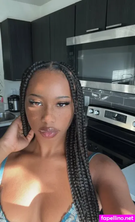 Kiara Freaky OnlyFans Thumbnail #22t5WKy8e1